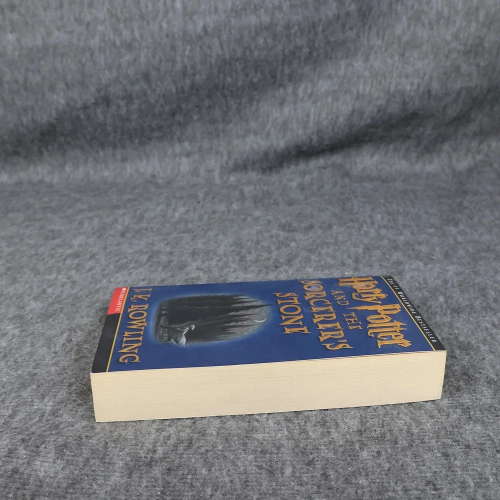 Harry Potter And The Sorcerer's Stone J.K. Rowling Blue PB Scholastic Fantasy